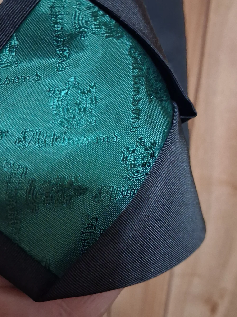 Vtg Wool/Silk Blend Tie Irish Blend Black High Quality XMI Platinum Dressy